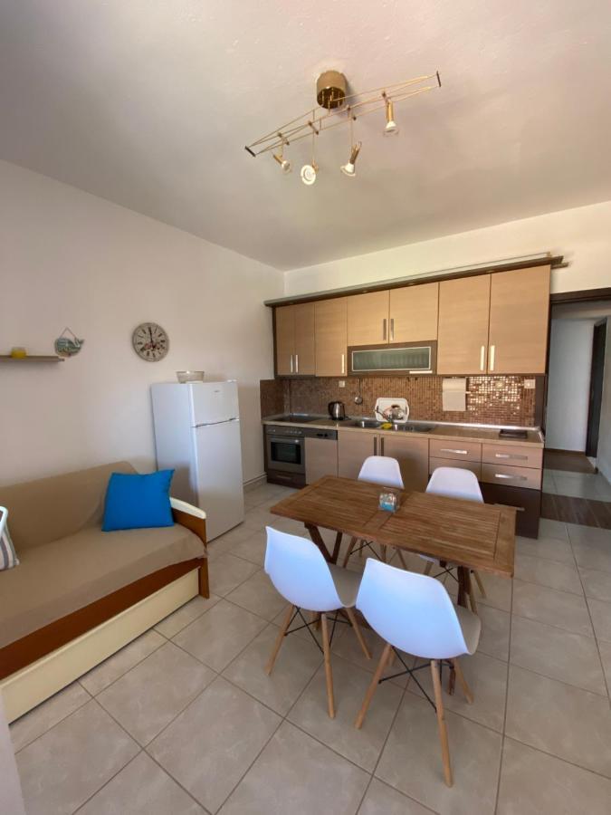 شقة Efi'S House فلوغيتا المظهر الخارجي الصورة