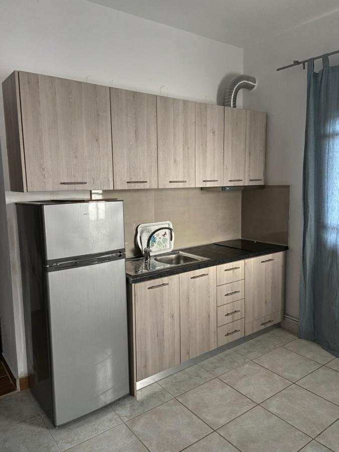 شقة Efi'S House فلوغيتا المظهر الخارجي الصورة